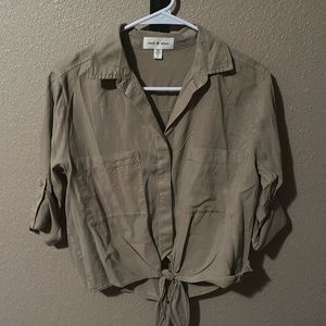 Cloth & Stone button sleeve tie blouse